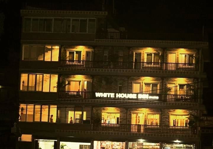 Oyo 254 White House In 호텔 포카라 외부 사진